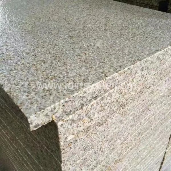 GT001 China Supplier Natural G682 Yellow Rusty Granite Bush Hammered Wall Cladding